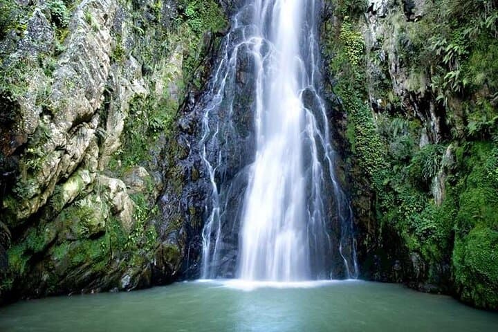 Constanza Valle Nuevo Safari: Private Mountain Tour with Coffee, Pyramids & Waterfall