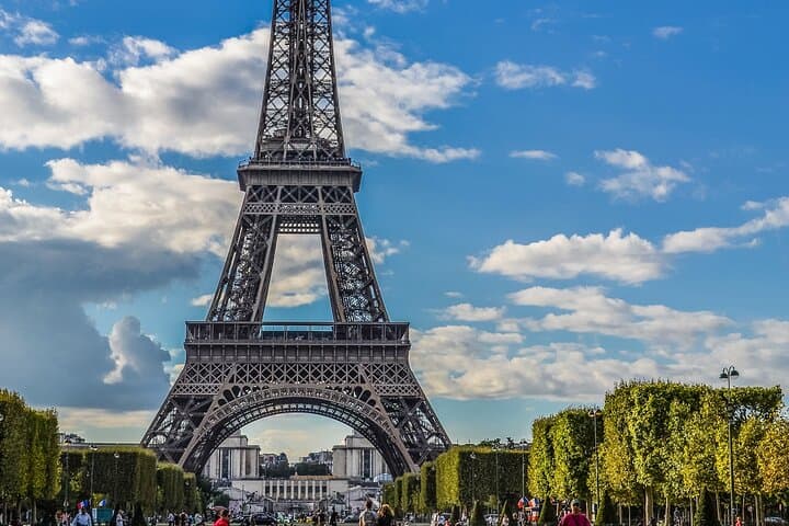 Private Rolls-Royce Photoshoot and Full-Day Paris Sightseeing photo 2