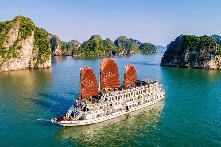 Halong Bay 2-Day Arcady Boutique Cruise from Hanoi — Itinerary & Practical Tips