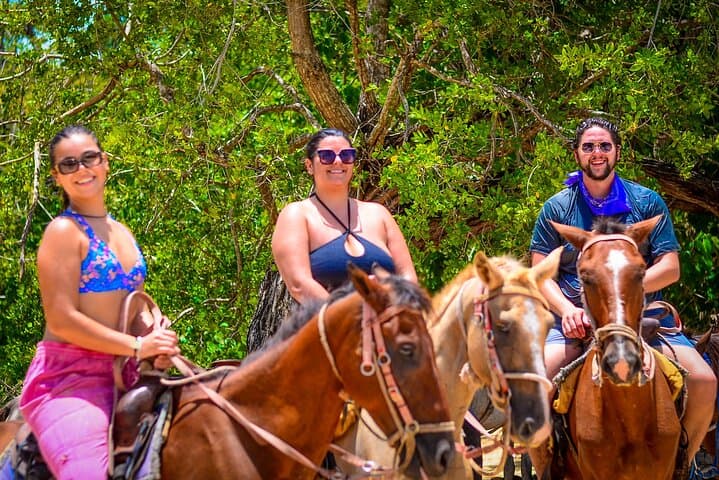Horseback Riding to Macao Beach — Jungle Trails, Coffee Tasting & Coastal Ride photo 3