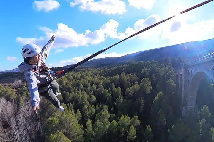 Bungee Jumping at Seven Moons Bridge, Alcoy — 16m Pendulum Drop & Valley Views