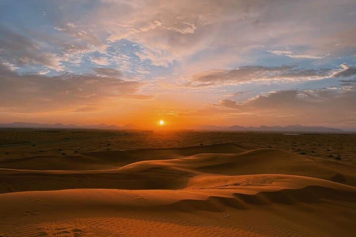 Dubai Red Dunes Quad Safari: Sandboarding, Camel Ride & Photo Stops photo 4