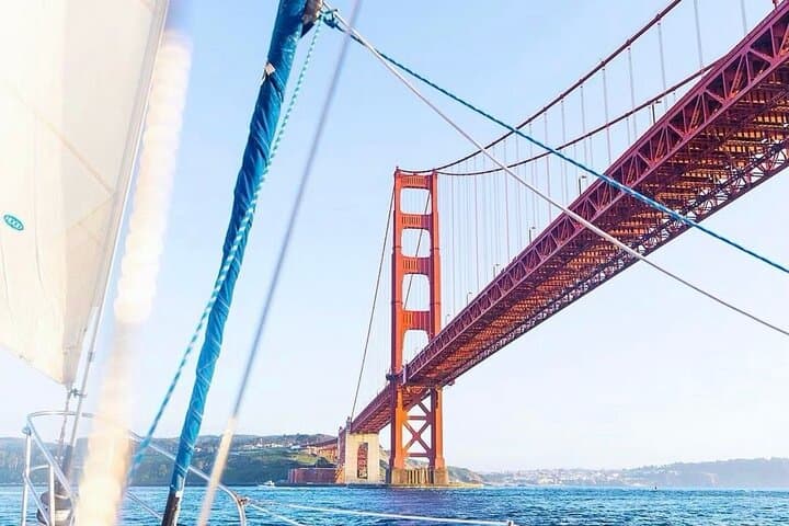 Private San Francisco Bay Sailing Charter for Groups — Up to 24 Passengers photo 3