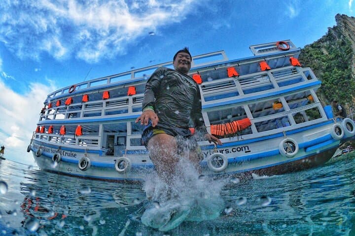 Maya Bay Sunset Cruise and Plankton Swim from Phi Phi