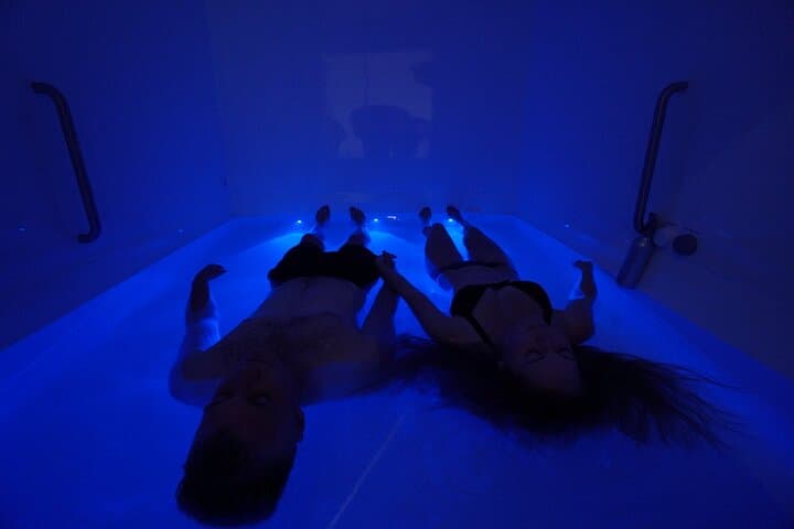 Auckland Couples Float Tank Experience — 90-Minute Epsom Salt Float for Two photo 4
