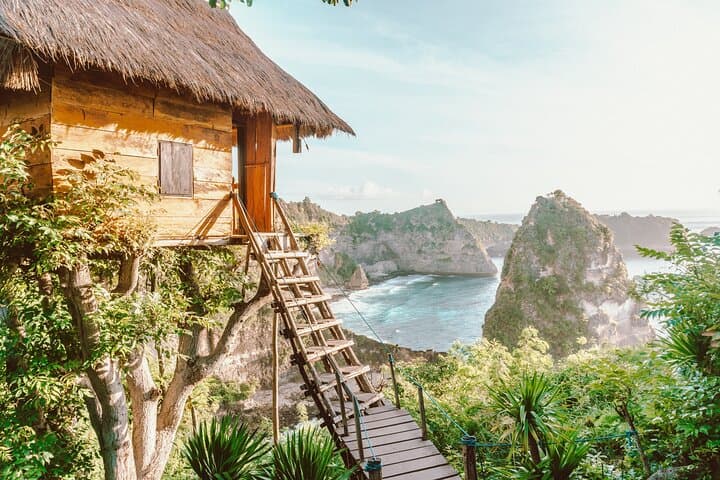 Exploring the Enchanting Eastern Nusa Penida Islands photo 6