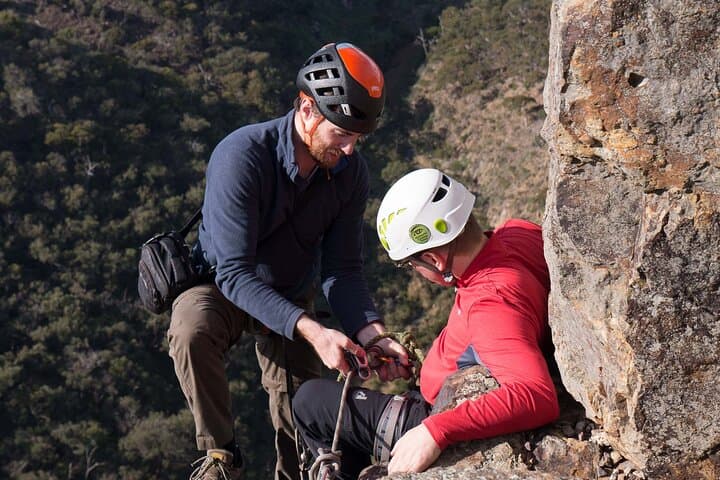 Falcon's Lookout Abseiling Adventure at Werribee Gorge — Guided Descent & Bushwalk photo 3