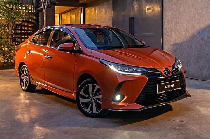 Customizable Private Kuala Lumpur Car Charter — Tailor-Made City Tours with Driver