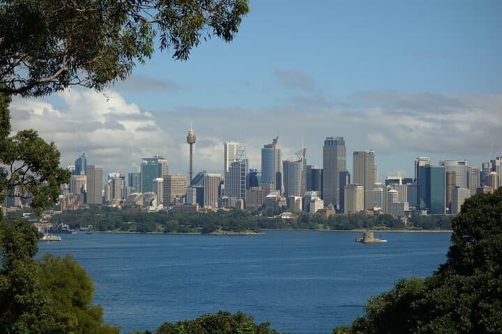 Sydney Must-See Walking Tour: Circular Quay, Opera House & Harbour Views