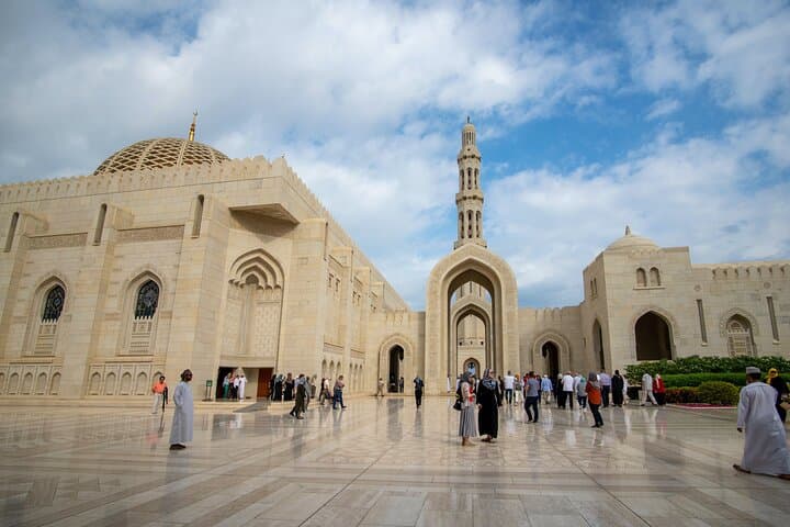 Private Muscat Sightseeing: Grand Mosque, Muttrah & Royal Sights in One Day photo 4