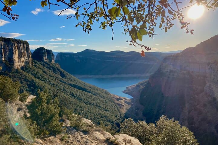 Medieval Towns and Nature Parks Day Trip from Barcelona photo 4