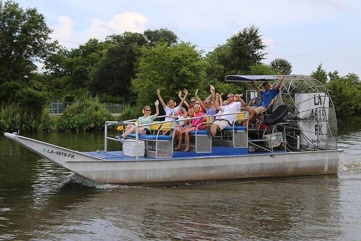 Oak Alley Plantation and Airboat Swamp Tour — From New Orleans to the Bayou photo 6