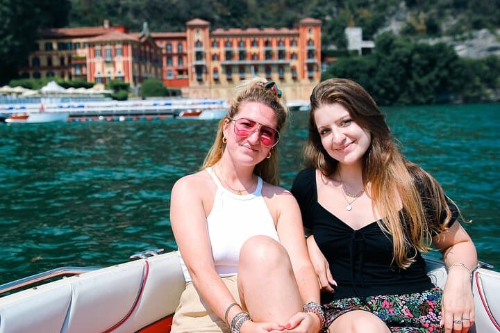 Private 2-Hour Lake Como Cruise: Villas, Wakesurfing & Comacina Island photo 2