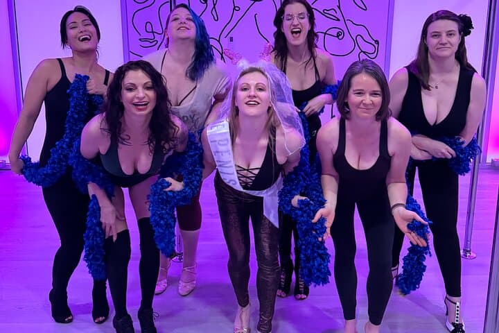 Private Burlesque Party in Austin at soFly Social ATX — Group Dance Experience photo 6