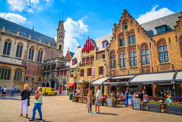 Bruges Private Food Tour: 10 Tastings with Locals photo 2