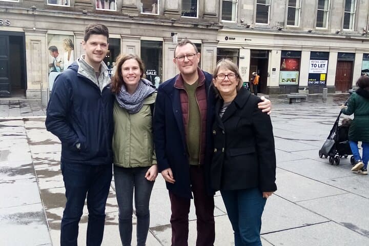 Private Liverpool Walking Tour with Local Guide: Iconic Sights & Hidden Gems photo 5