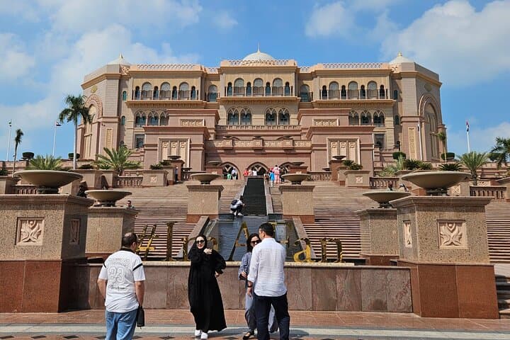 Abu Dhabi Grand Mosque & Emirates Palace Private Transfer from Dubai photo 5
