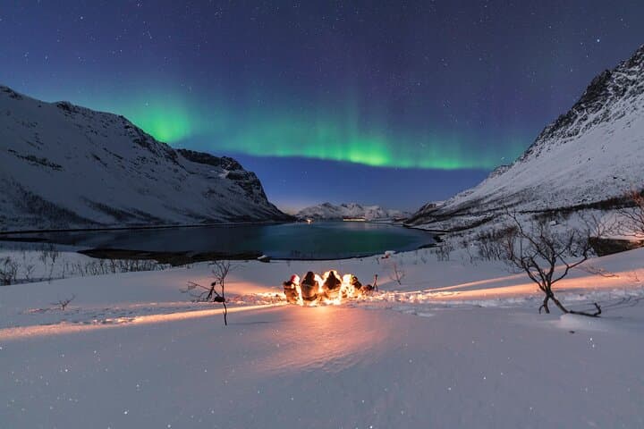 Chasing the Northern Lights from Tromsø: Small-Group Aurora Quest photo 2