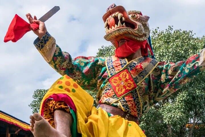 Three-Day Bhutan Adventure: Paro Flight, Tiger's Nest & Thimphu Highlights photo 6