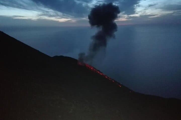 Sunset Hike to Stromboli's Craters and Sciara del Fuoco photo 4