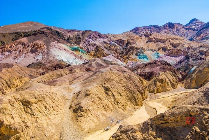 Death Valley Self-Guided Audio Driving Tour: Drive Badwater, Zabriskie & Artist's Palette photo 2
