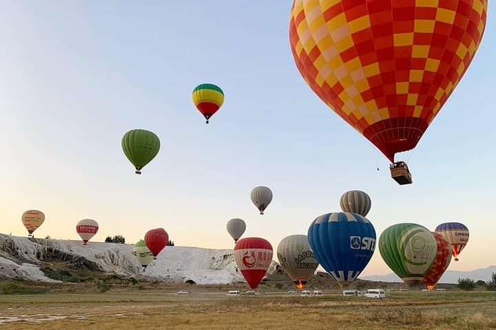 Pamukkale Hot Air Balloon Sunrise Flight with Transfers photo 5