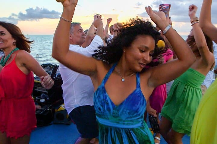 Key West Sunset Sail with Live Music, Drinks and Appetizers