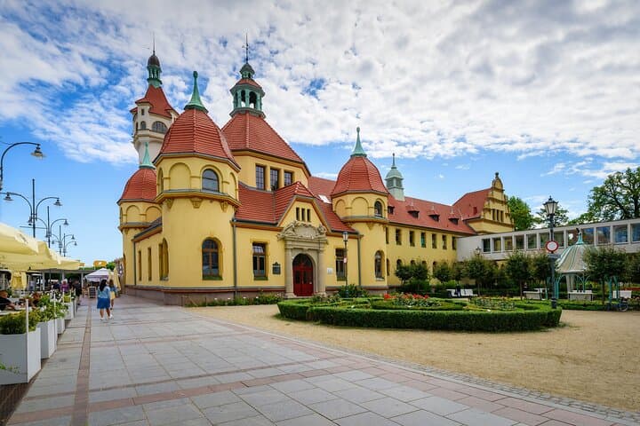Sopot Seaside Walking Tour: Pier, Lighthouse & Monte Cassino Stroll photo 6