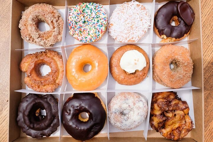 Chicago West Loop Donut Walking Tour — Do-Rite, Voodoo & Sawada Coffee photo 3