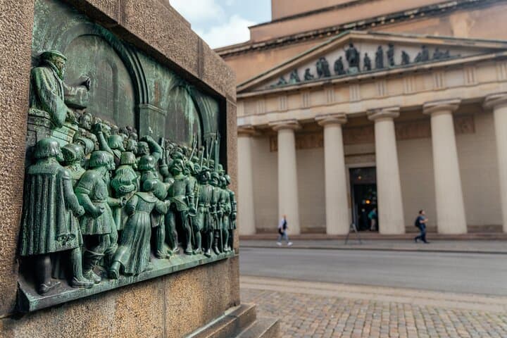 Explore Copenhagen: Private Highlights & Hidden-Gems Bike or Walking Tour photo 6