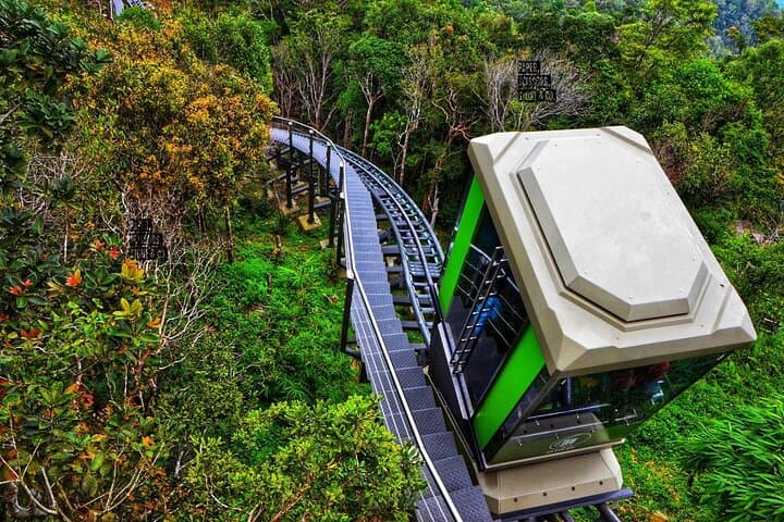 Langkawi SkyCab & SkyBridge Panoramic Tour: Oriental Village, SkyGlide & Eagle Square photo 2