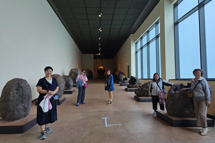 Jeju Stone Park Private Round-Trip Transport: Easy Access to Jeju’s Volcanic Forest photo 4