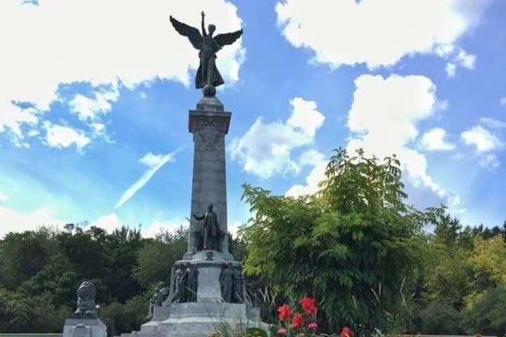 Montreal Downtown & Underground Walking Tour — Explore Historic Streets and the Underground City photo 5