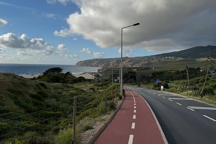 Coastal Bike Rentals in Parede: Explore Lisbon's Shoreline by Bike photo 4