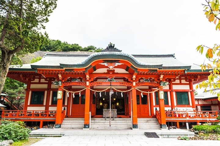 Craft Your Own Wakayama: Private 6‑Hour Custom City Tour