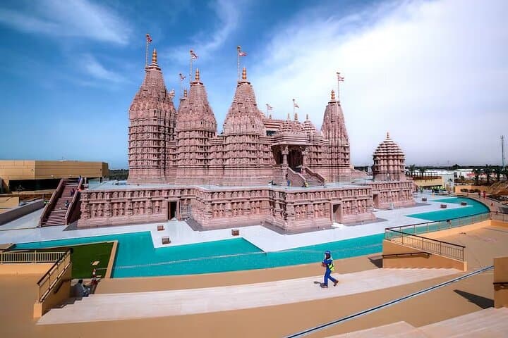 Visiting BAPS Hindu Mandir Abu Dhabi — Middle East’s Largest Traditional Stone Temple Tour photo 4
