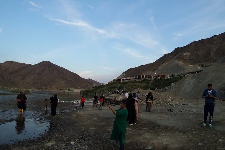 Day Trip to Al Rafisah Dam: Kayaking, Hiking & Wildlife Near Khorfakkan photo 4