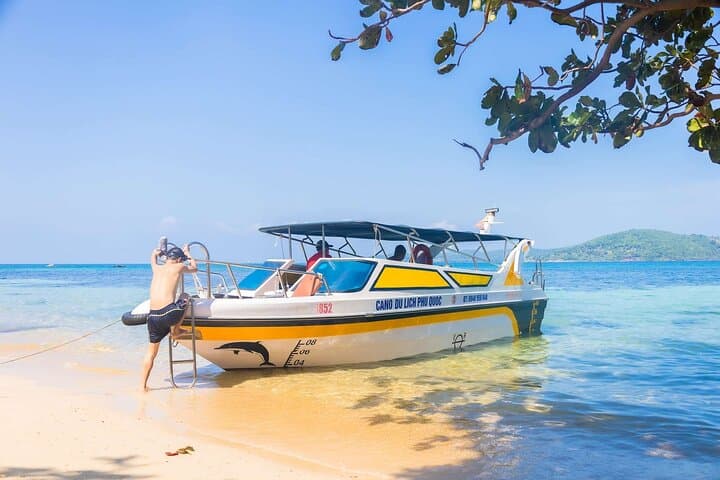 Phu Quoc Three-Island Canoe & Hon Thom Cable Car Day Trip photo 6