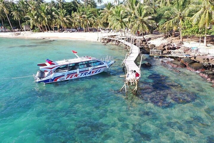 Phu Quoc 3-Island Boat & Cable Car Tour: Snorkel, Swim and Soar Above Hon Thom photo 5