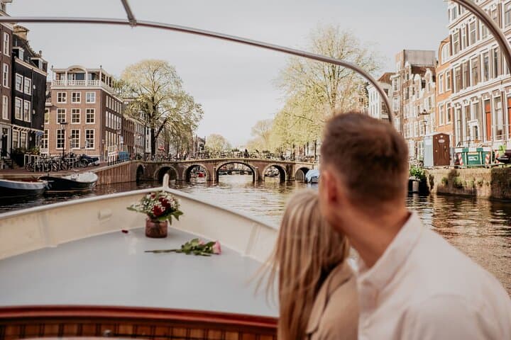 Private Romantic Canal Cruise Amsterdam — Prosecco & Snacks on a Solar Electric Boat photo 6