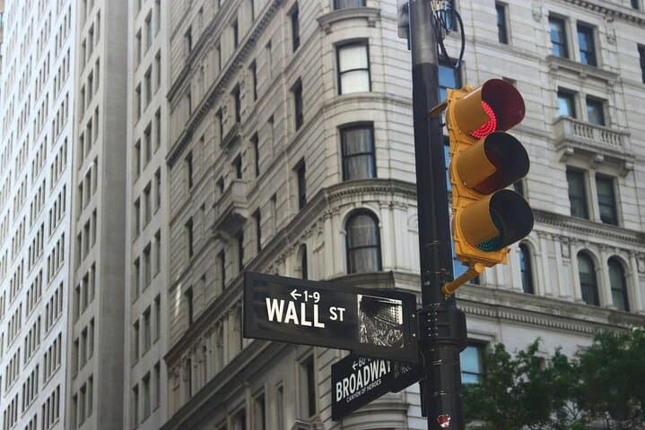 Exploring Lower Manhattan: 9/11 Ground Zero and Iconic Manhattan Walking Tour photo 5