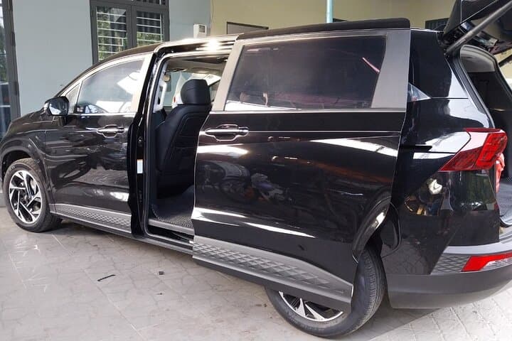 Private Car Rental Ho Chi Minh City: Guide to Driving Saigon photo 6
