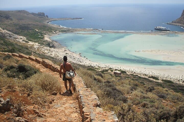 Balos Lagoon Private Jeep Tour with Lunch: Jeep, Hike and Lagoon Swim from Chania photo 6
