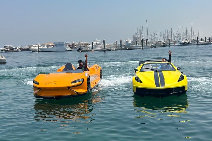 30-Minute Jet Car Experience in Dubai — High-Speed Skyline Ride