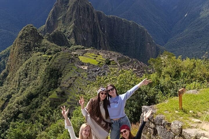Sacred Valley to Machu Picchu: 2-Day Train Tour from Cusco photo 3