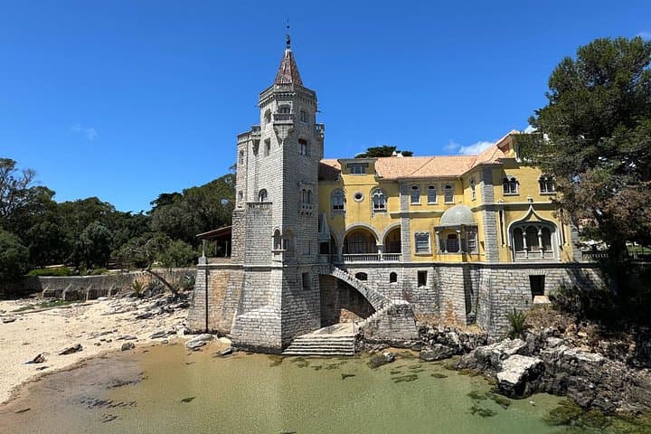 Coastal Bike Rentals in Parede: Explore Lisbon's Shoreline by Bike photo 3