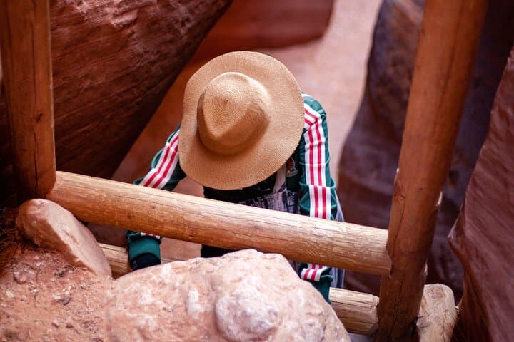 Private Guided Buckskin Gulch Slot Canyon Hike via Wire Pass photo 6