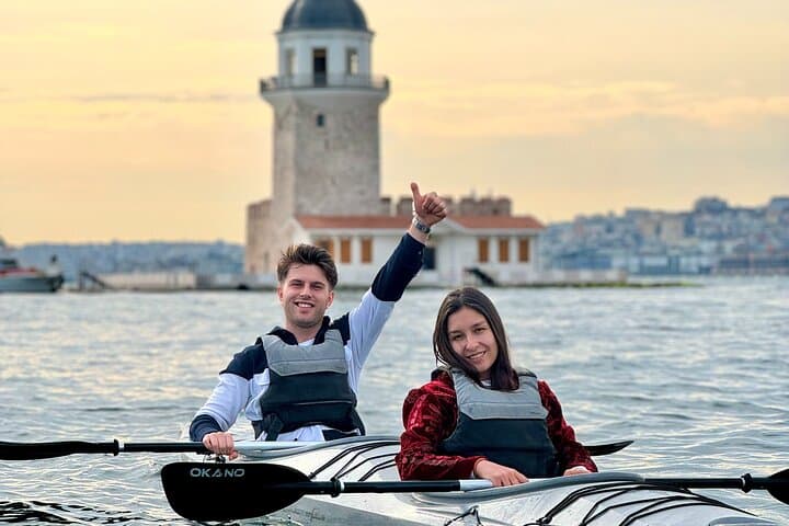 Maiden's Tower Canoe Tour on the Bosphorus: Paddle from Istanbul's Shoreline photo 2