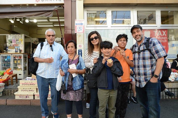 Kuromon Market Food Tour: Half-Day Guided Tasting in Osaka's Kitchen photo 1