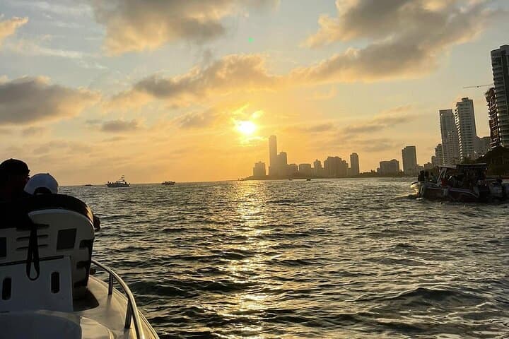 Sunset Sail in Cartagena Bay: Private Two-Hour Cruise with Drinks photo 5